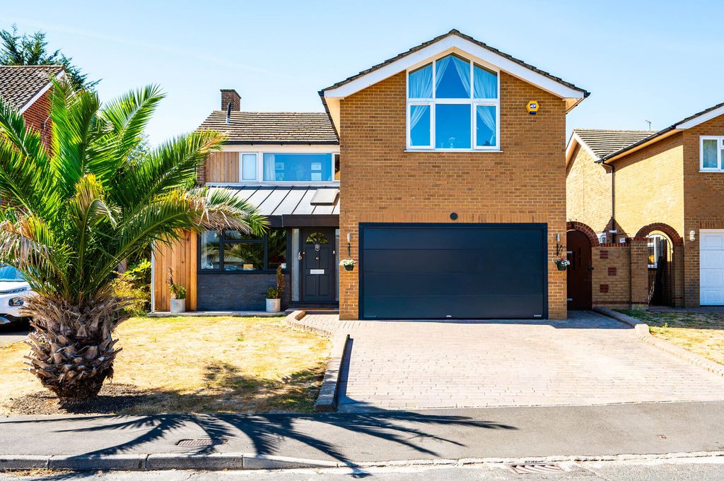 Property photo 1 of 13