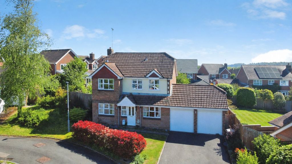 Additional image 20 of 4 bed detached house for saleSassoon Walk, Marlborough SN8