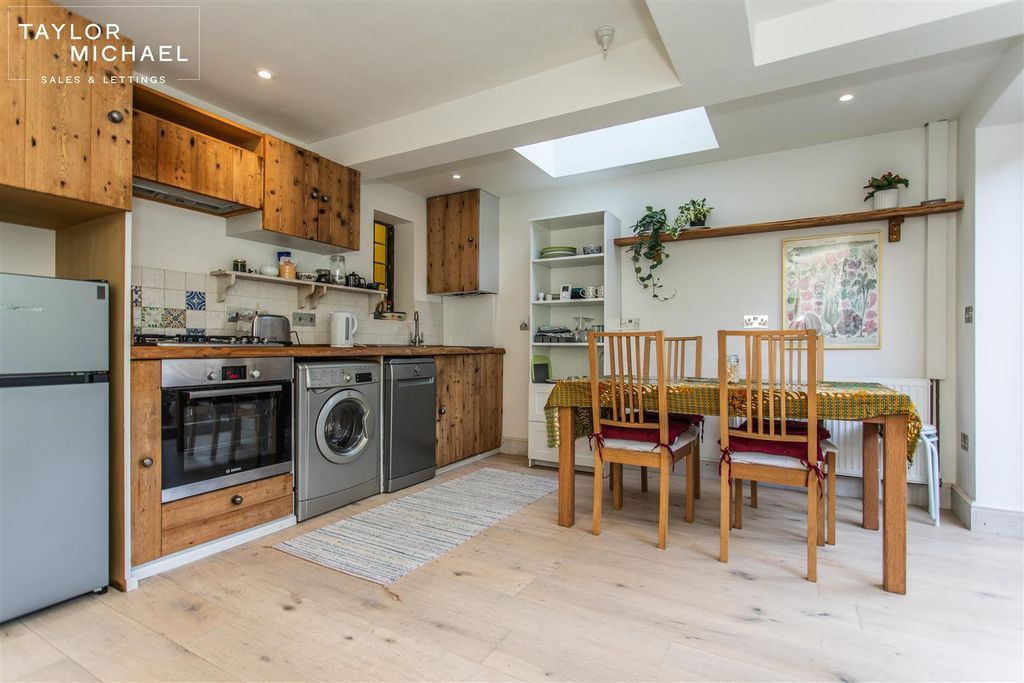 Property photo 2 of 17 Kitchen / Living Room