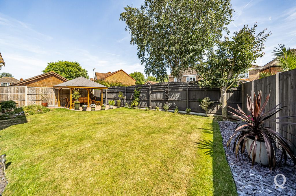 Property photo 3 of 26 63Bd5B67-7Eae-4B7...