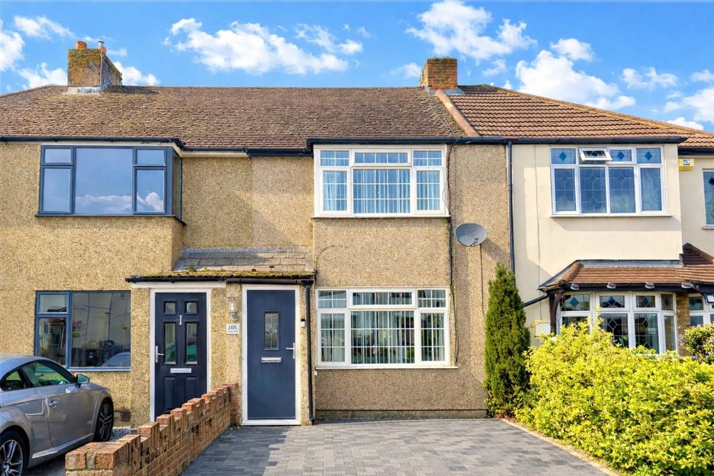 Property photo 1 of 10 Front