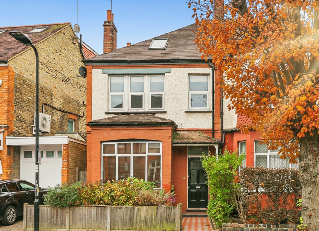 Property photo 2 of 19 External Balfour