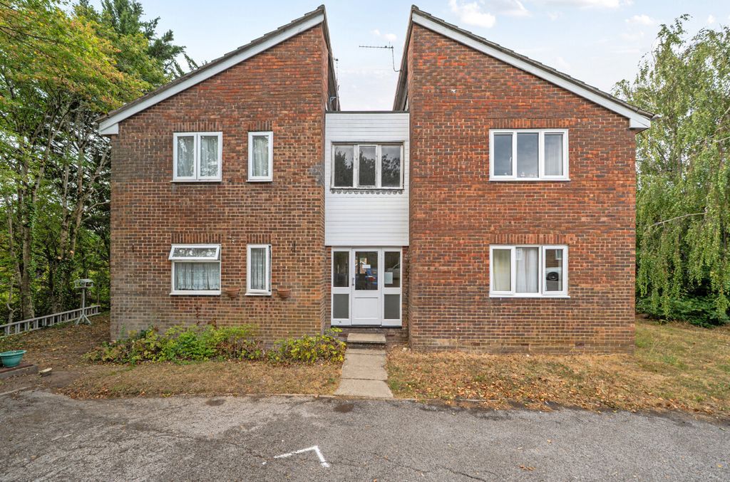 Property photo 1 of 8 1503339-10-6A96F4...