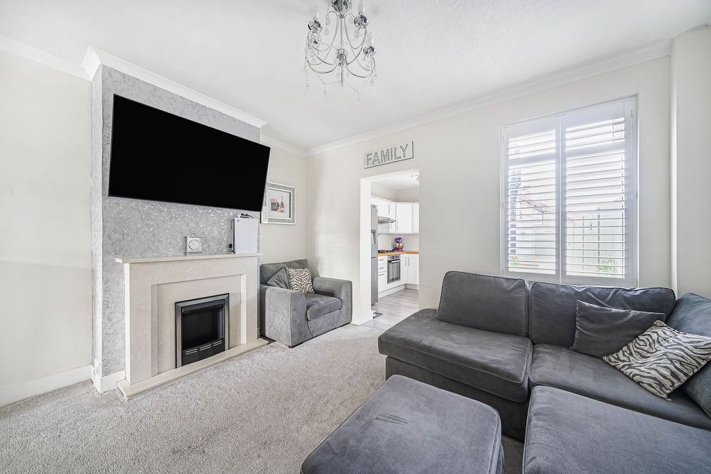 Property photo 3 of 24 Photo 14