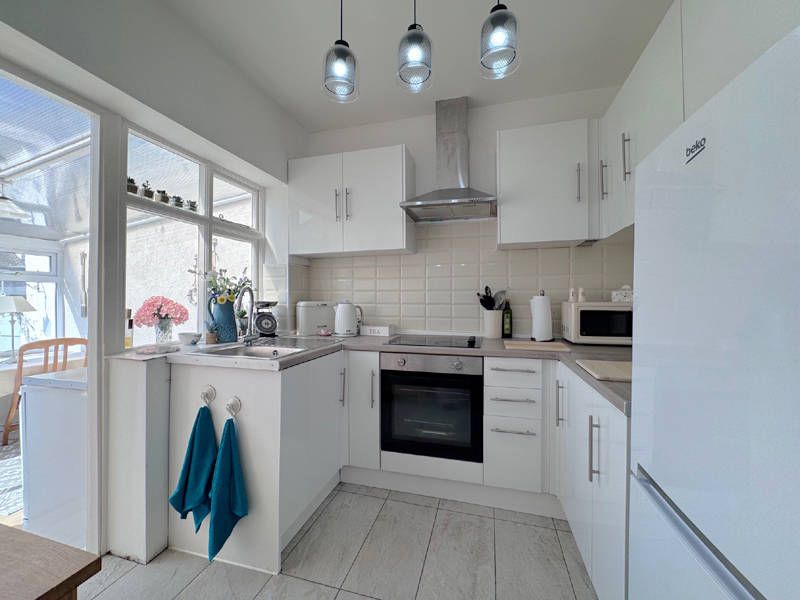 Property photo 2 of 24 Kitchen