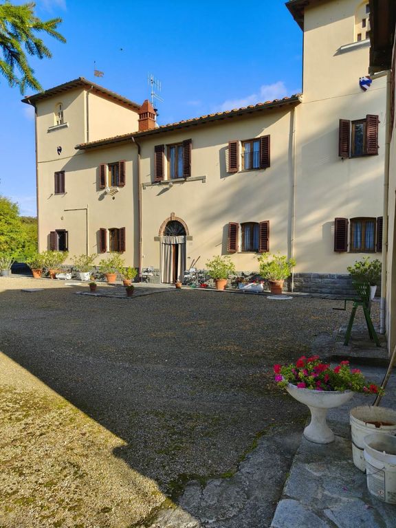 Property photo 3 of 10