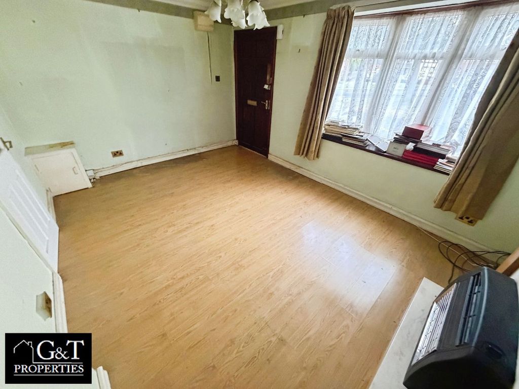 Property photo 3 of 16 Reception Room