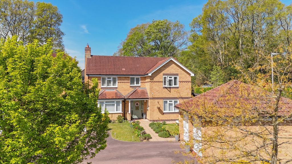 Property photo 1 of 16