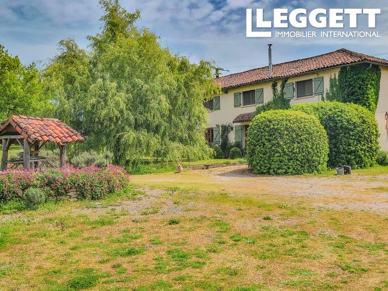 Property photo 2 of 10