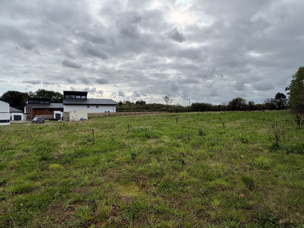 Property photo 3 of 7