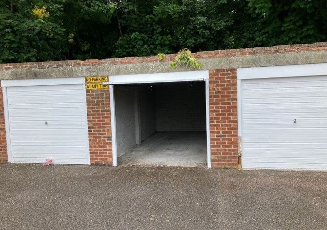 Property photo 1 of 6