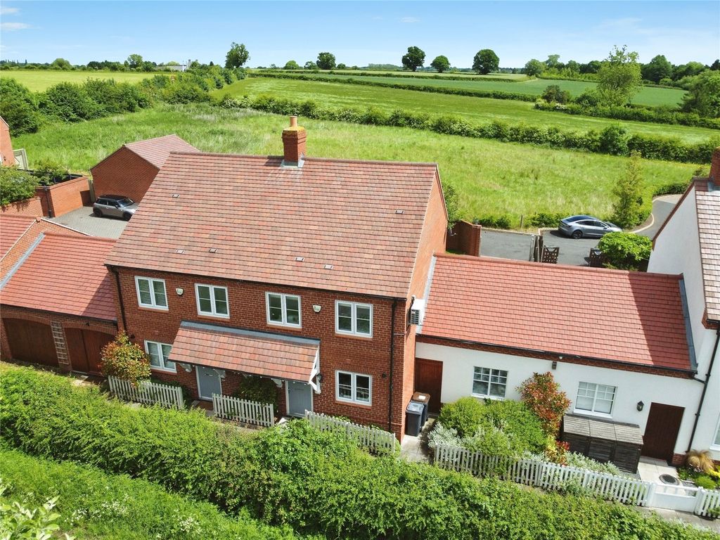Property photo 1 of 33 Picture No. 08