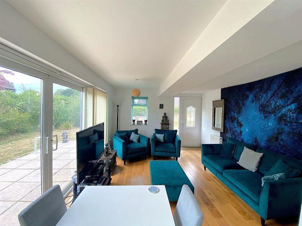 Property photo 3 of 19 2 Ward Way - Lounge2.Jpg