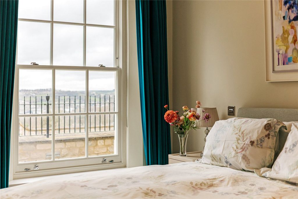 Additional image 10 of 2 bed flat for saleLansdown Road, Bath, Somerset BA1