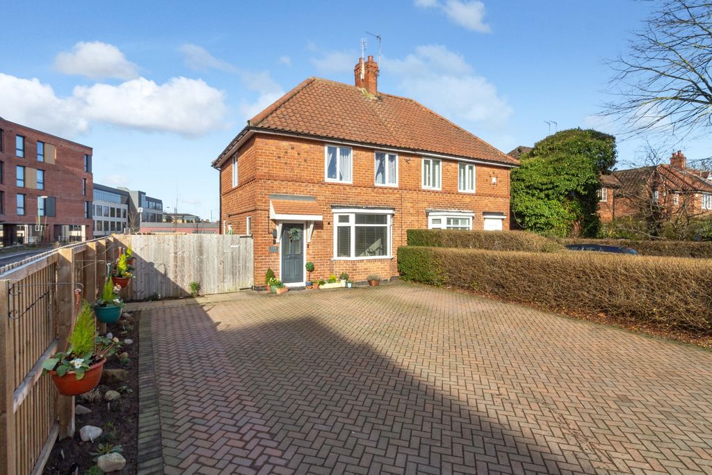 Property photo 2 of 14 Img_3414