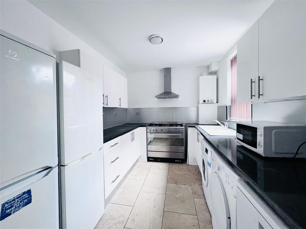 Property photo 2 of 13 Image00004.Jpeg