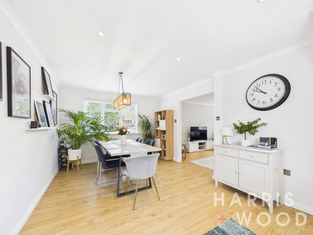 Property photo 3 of 28 5431165