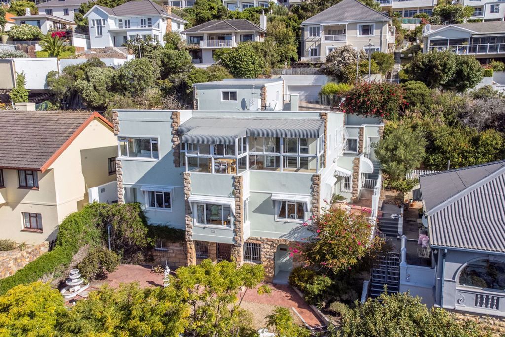 Property photo 1 of 64 Fh1729540