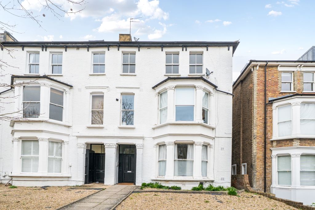 Property photo 1 of 10 1417279-2-6995Bba...