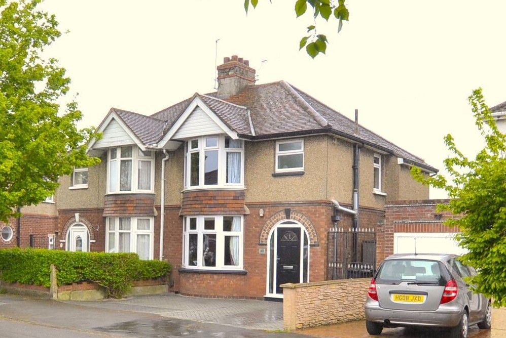 Property photo 1 of 17