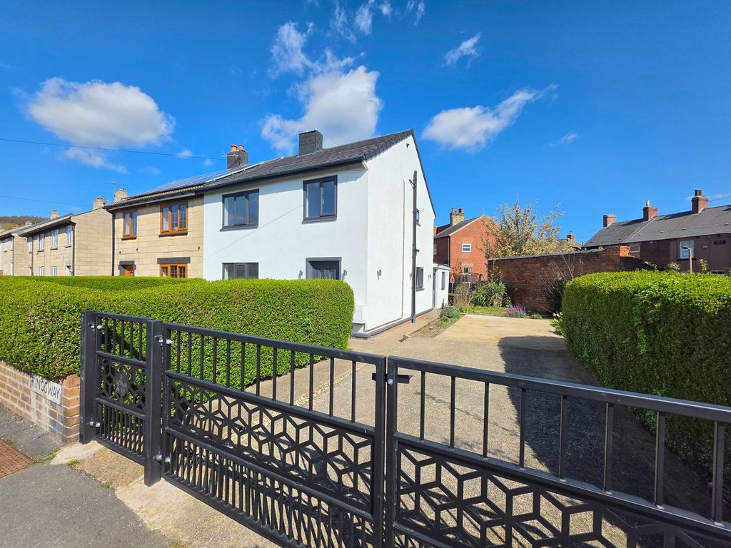 Property photo 1 of 24