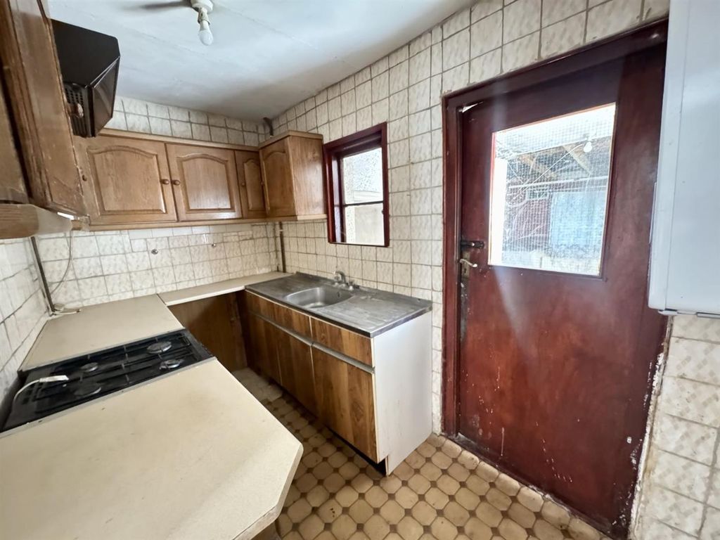 Property photo 3 of 30 Img_4959.Jpg