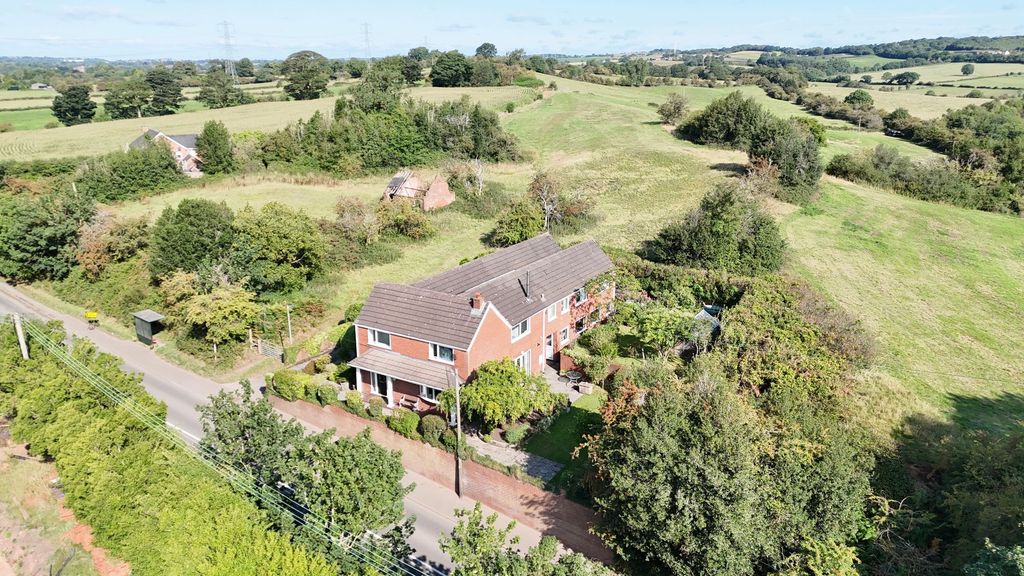 Property photo 1 of 36