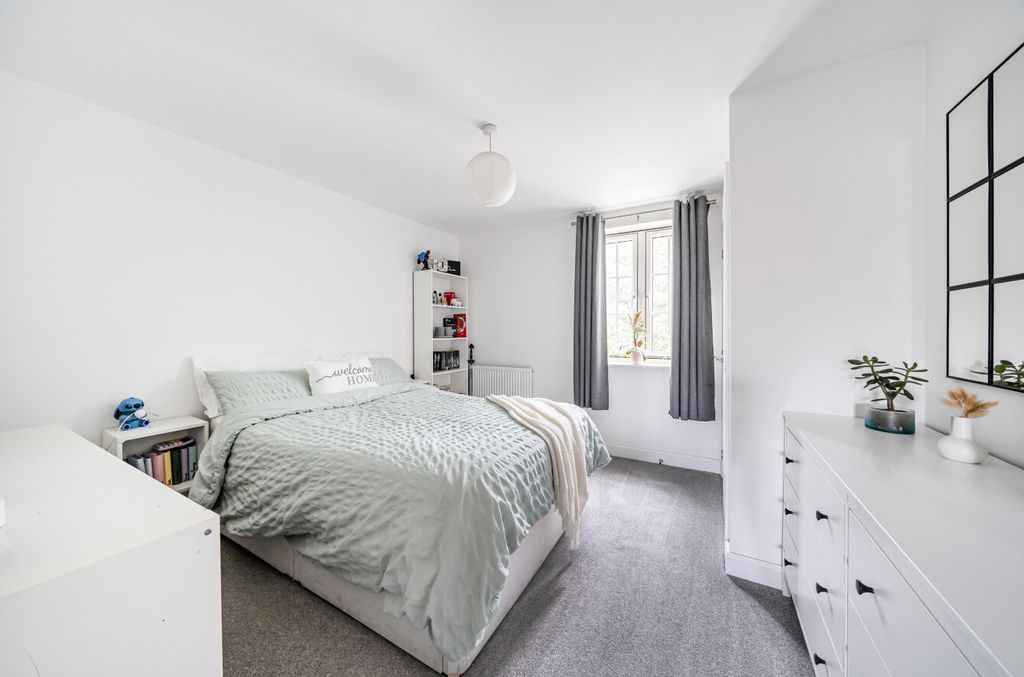 Property photo 2 of 20 1354344-1-68c4382...