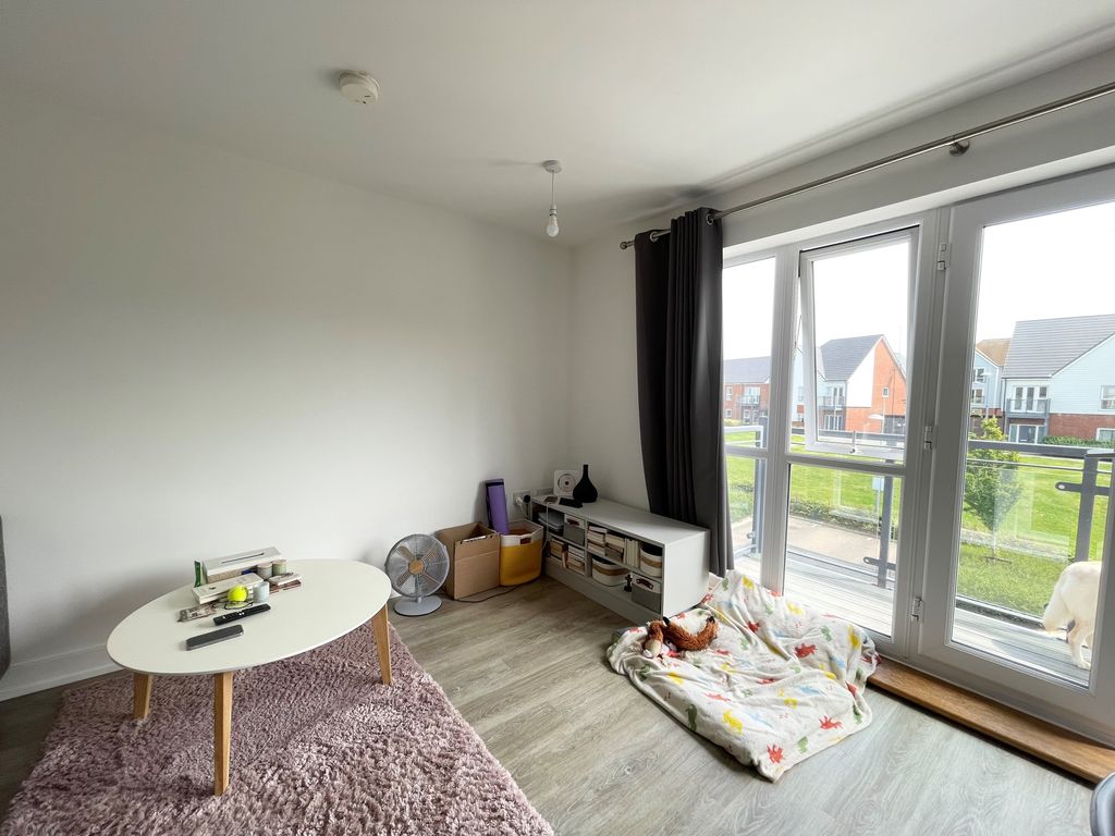 Property photo 3 of 10 Image