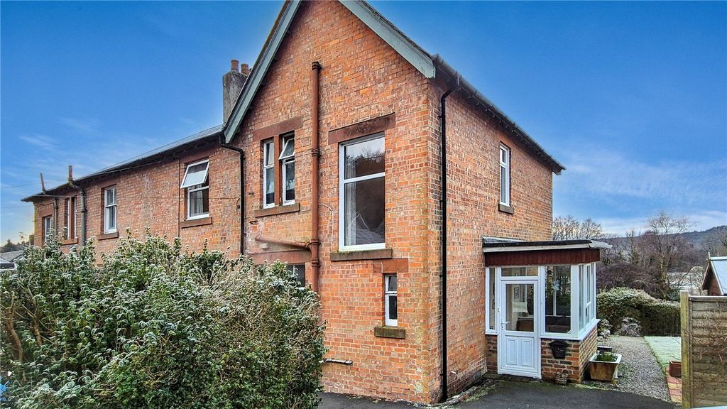 Property photo 2 of 24 Picture No. 18