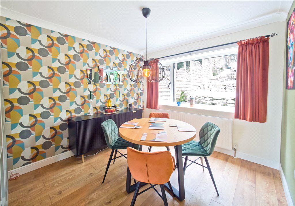 Property photo 3 of 22 Dining Area
