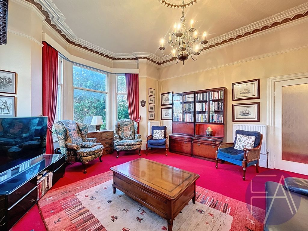 Property photo 3 of 16 4569054