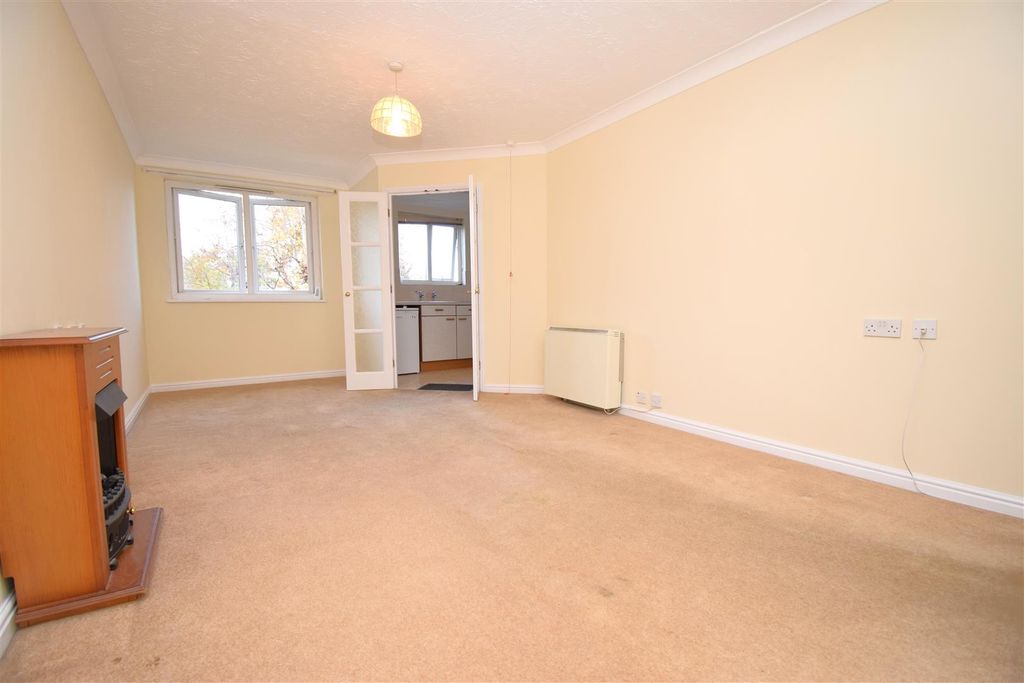Property photo 2 of 9 7.Jpg
