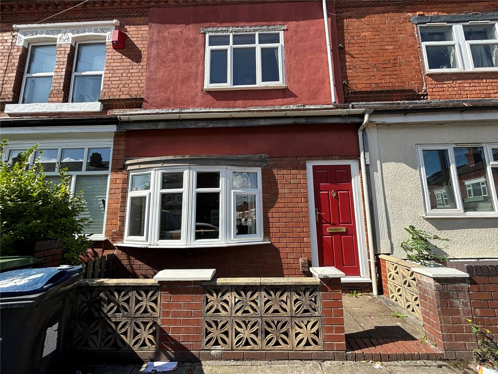 Property photo 1 of 13 Front