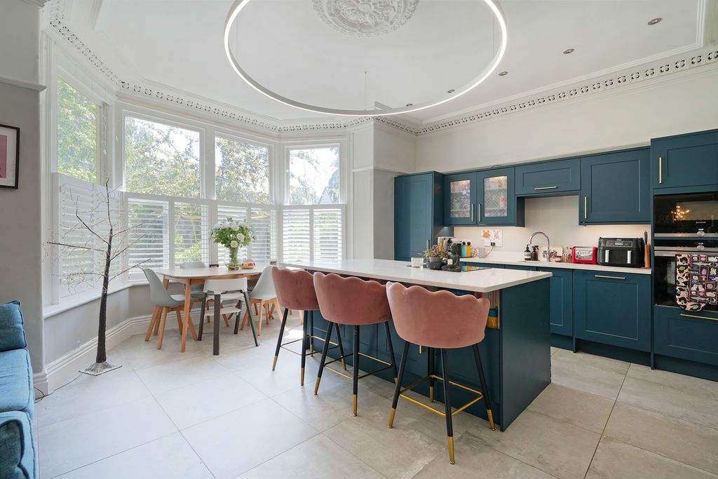 Property photo 3 of 47 Living / Dining / Kitchen