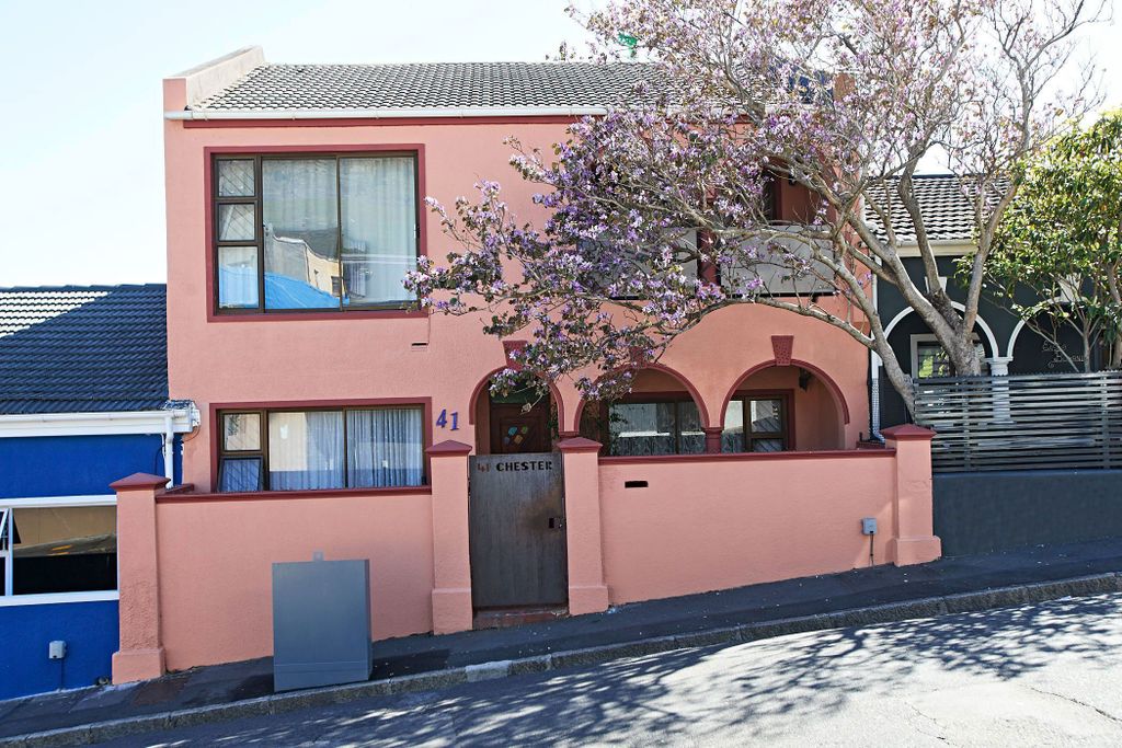 Property photo 1 of 46 Kw1678467