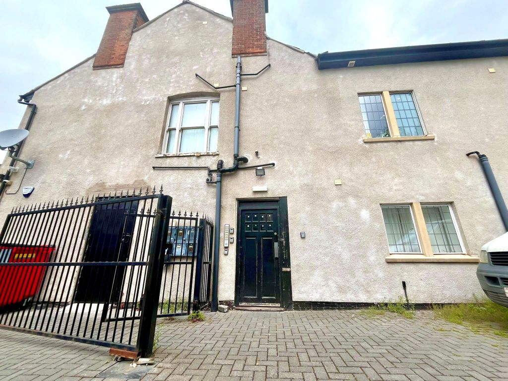 Property photo 1 of 10