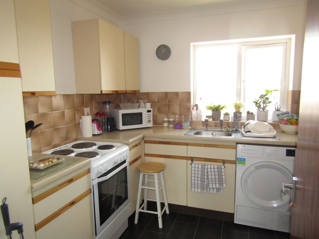 Property photo 3 of 7