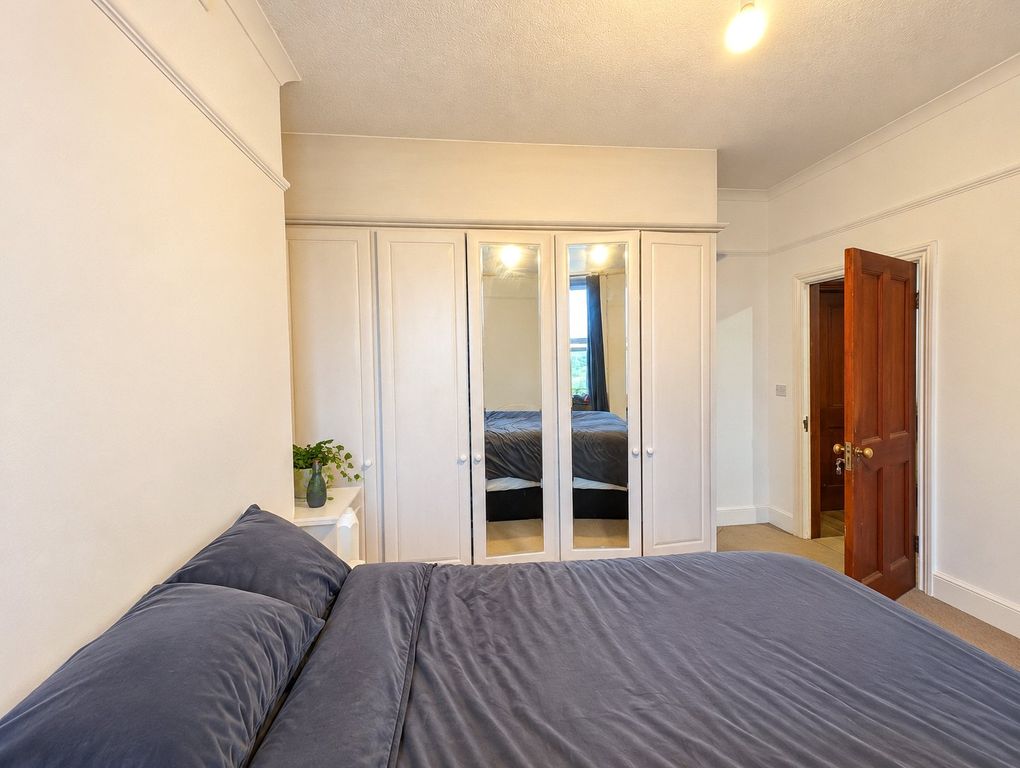 Property photo 2 of 5 Picture No. 06