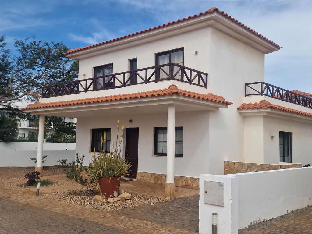 Property photo 1 of 18 Exterior View - Detached Corner Plot 3 Bedroom Villa, Melia Tortuga, Sal, Cabo Verde