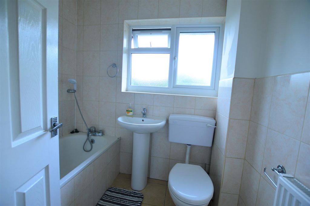 Property photo 3 of 15 Dsc_0577 (1).Jpg