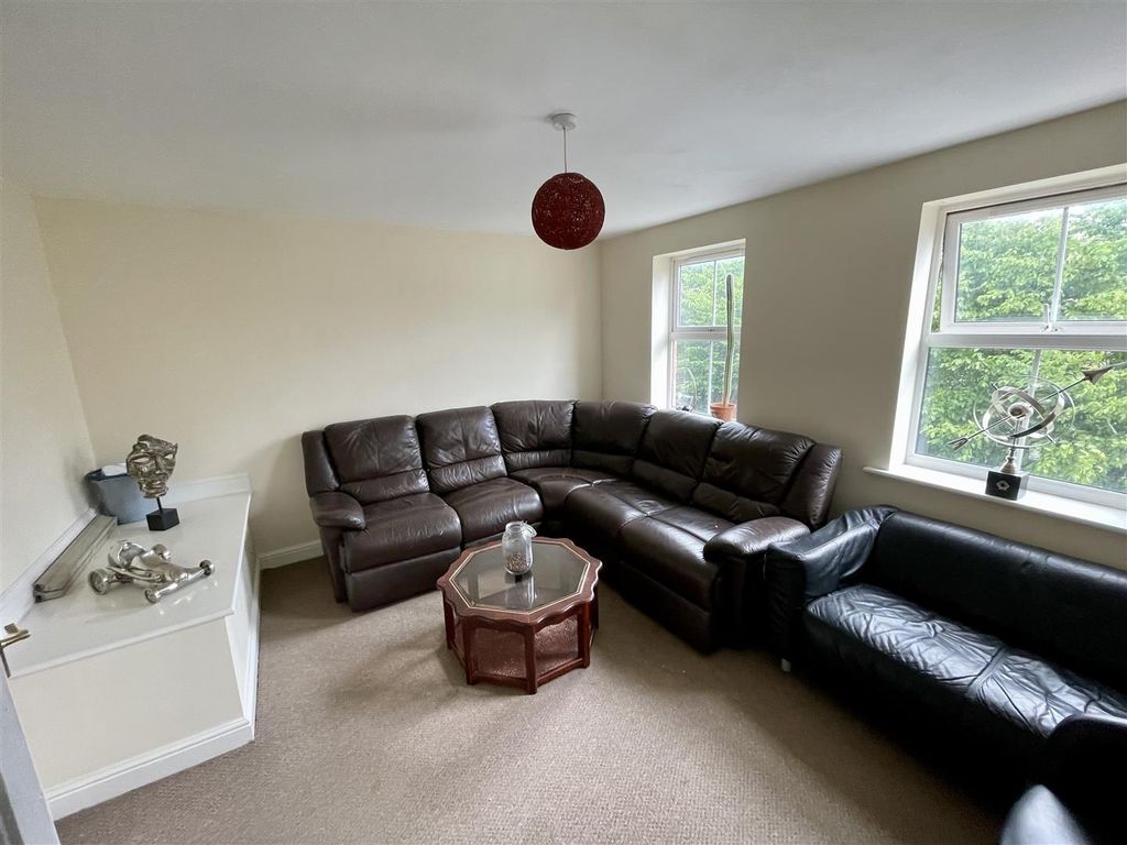 Property photo 3 of 24 Img_8570.Jpg