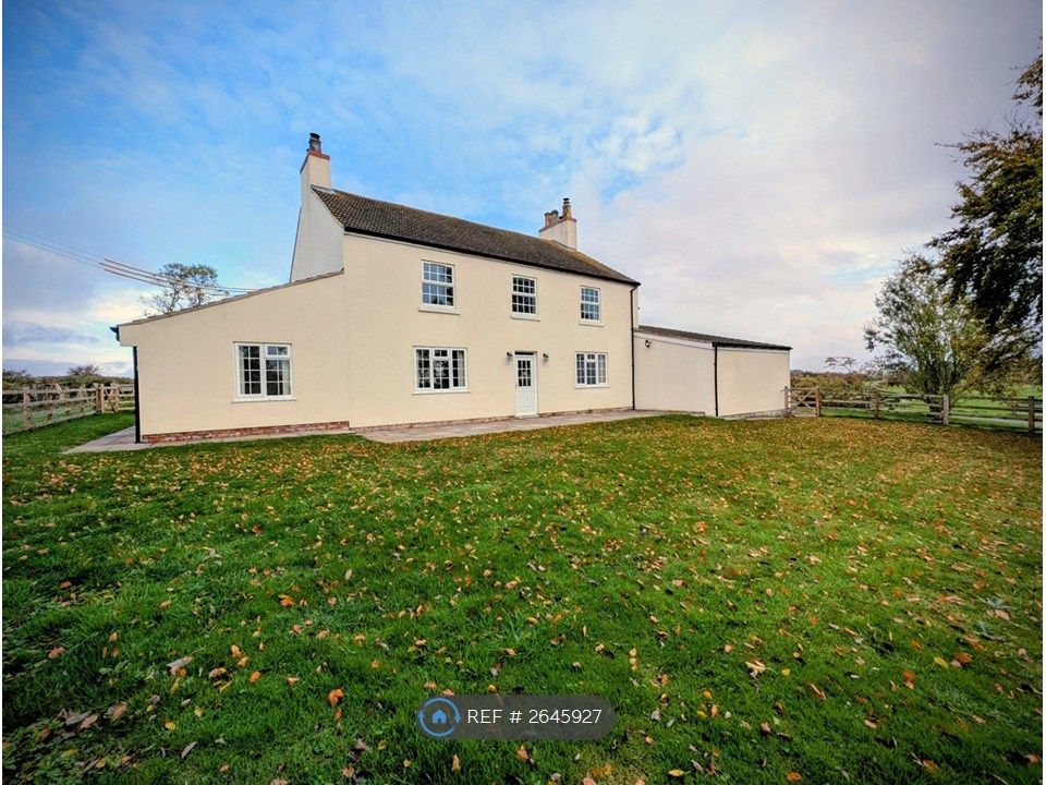 Property photo 1 of 23 Thorn Tree Farmhouse
