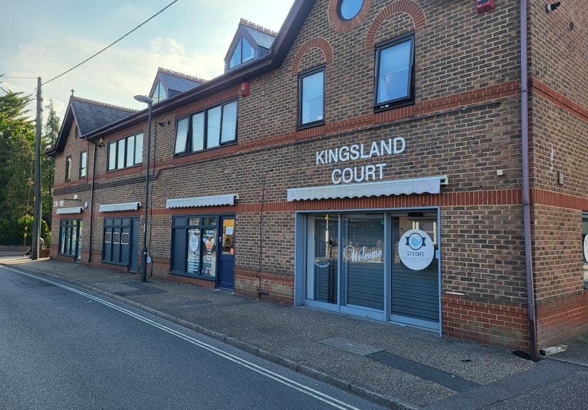 Property photo 1 of 6 Image 1