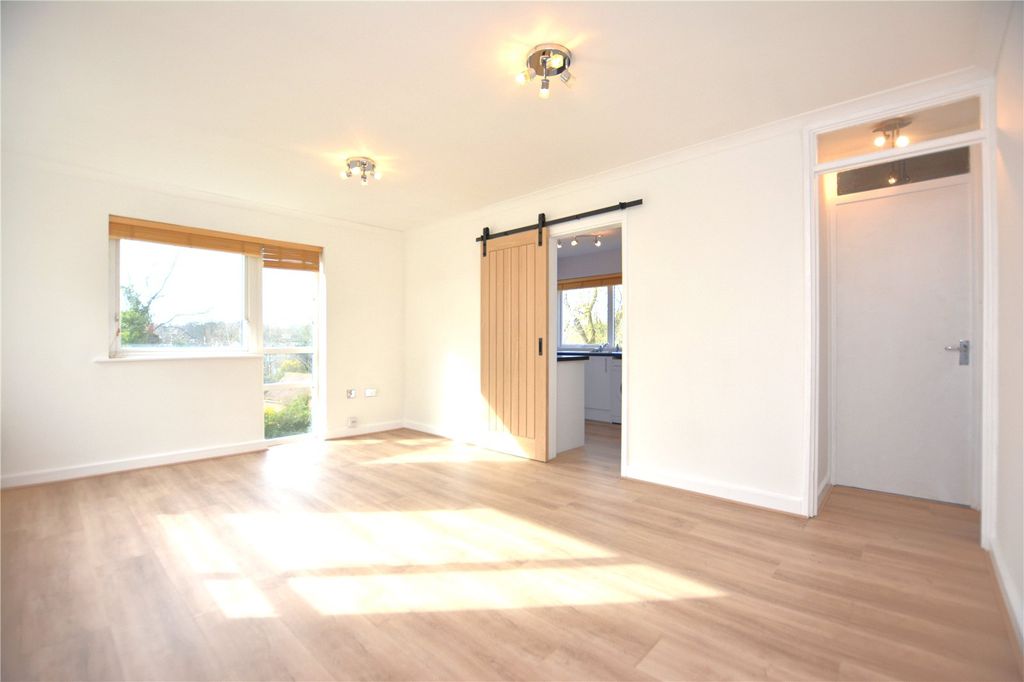 Property photo 2 of 6 Picture No. 07