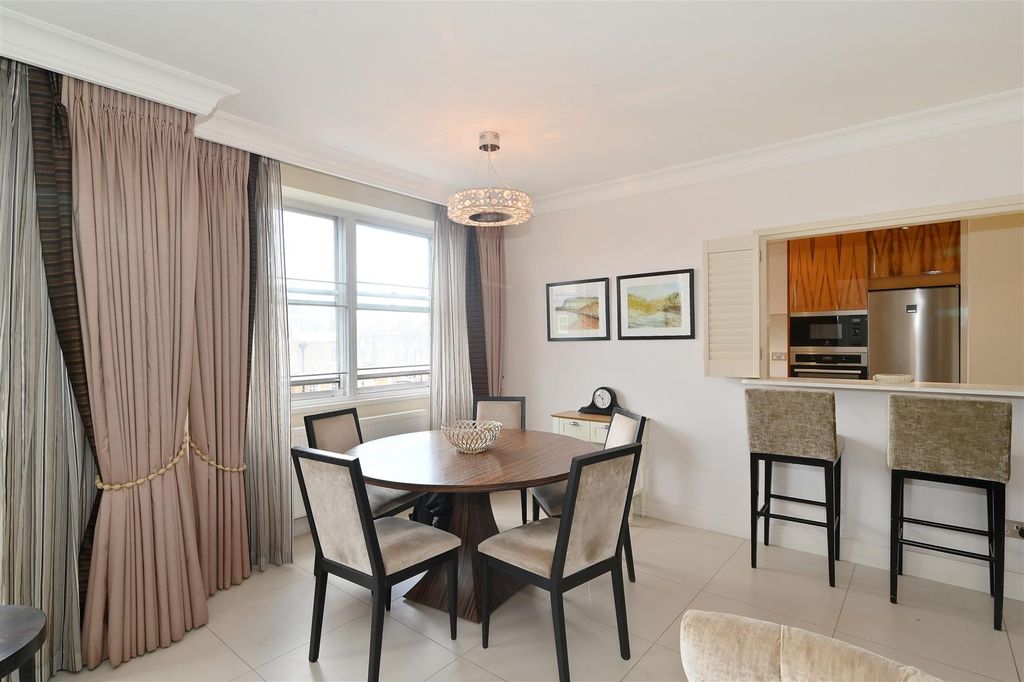 Property photo 3 of 16 69-Portman-Towers (8).Jpg