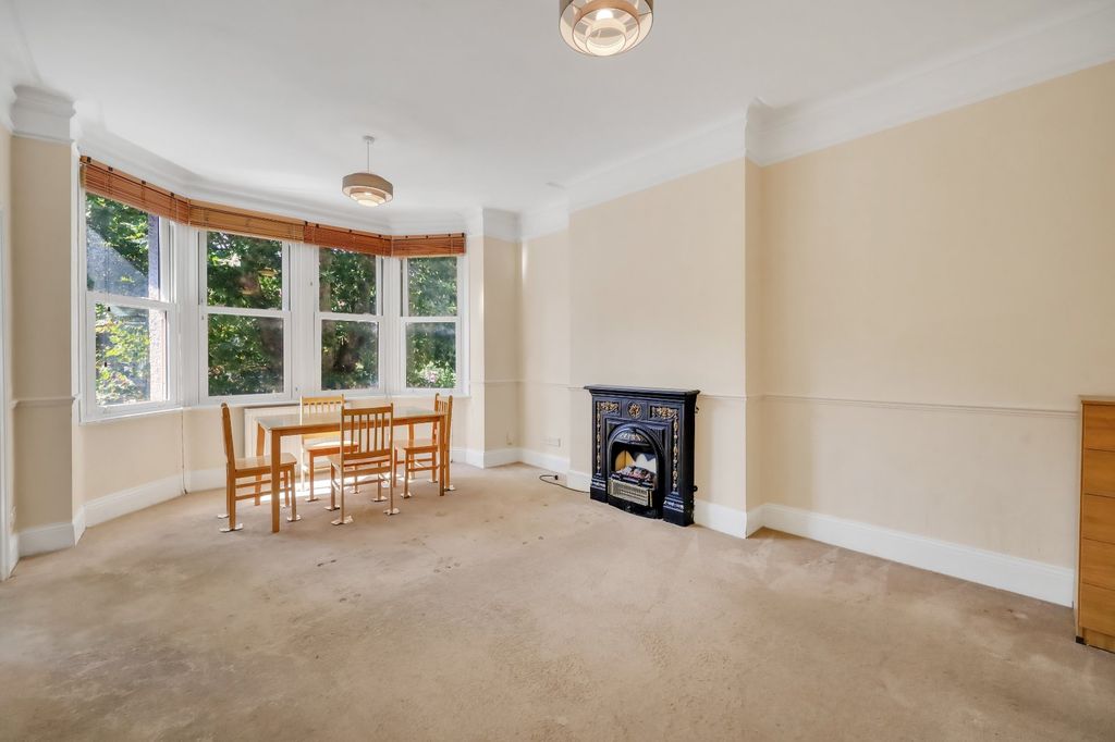 Property photo 1 of 11 Picture No. 37