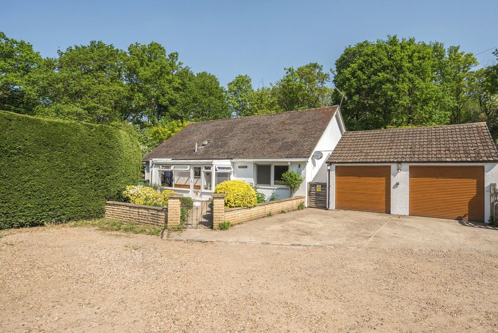 Property photo 2 of 19 Double Garage