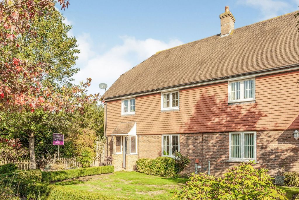 Property photo 1 of 14 Front View