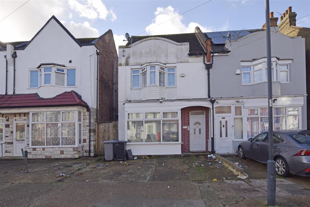 Property photo 2 of 10 Front.Jpg